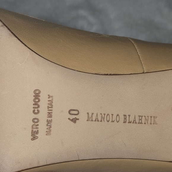 🔥Monolo Blahnik Stiletto US size 9 - Picture 13 of 17